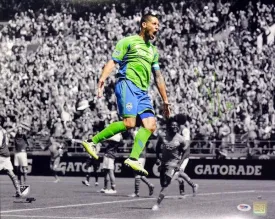 Clint Dempsey Autographed 16x20 Photo Seattle Sounders PSA/DNA #6A85229